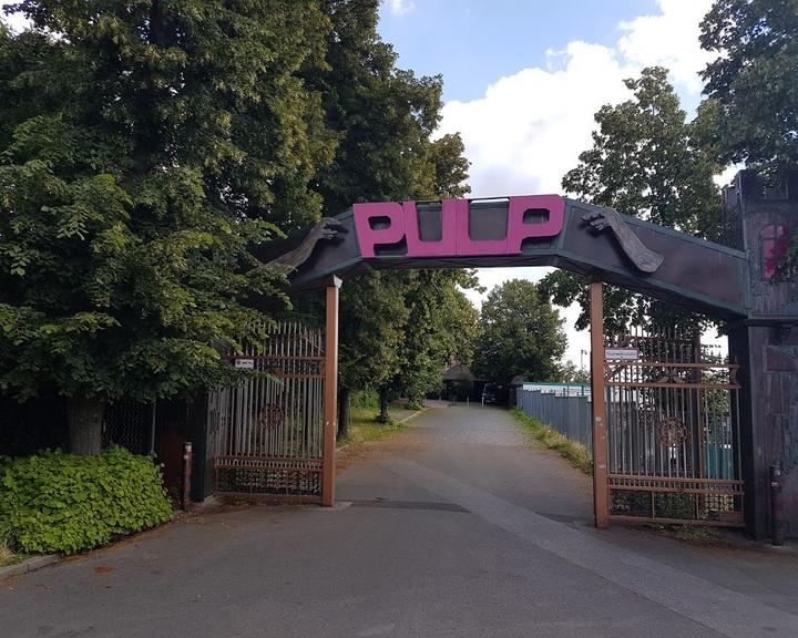 Pulp-Event-Schloss